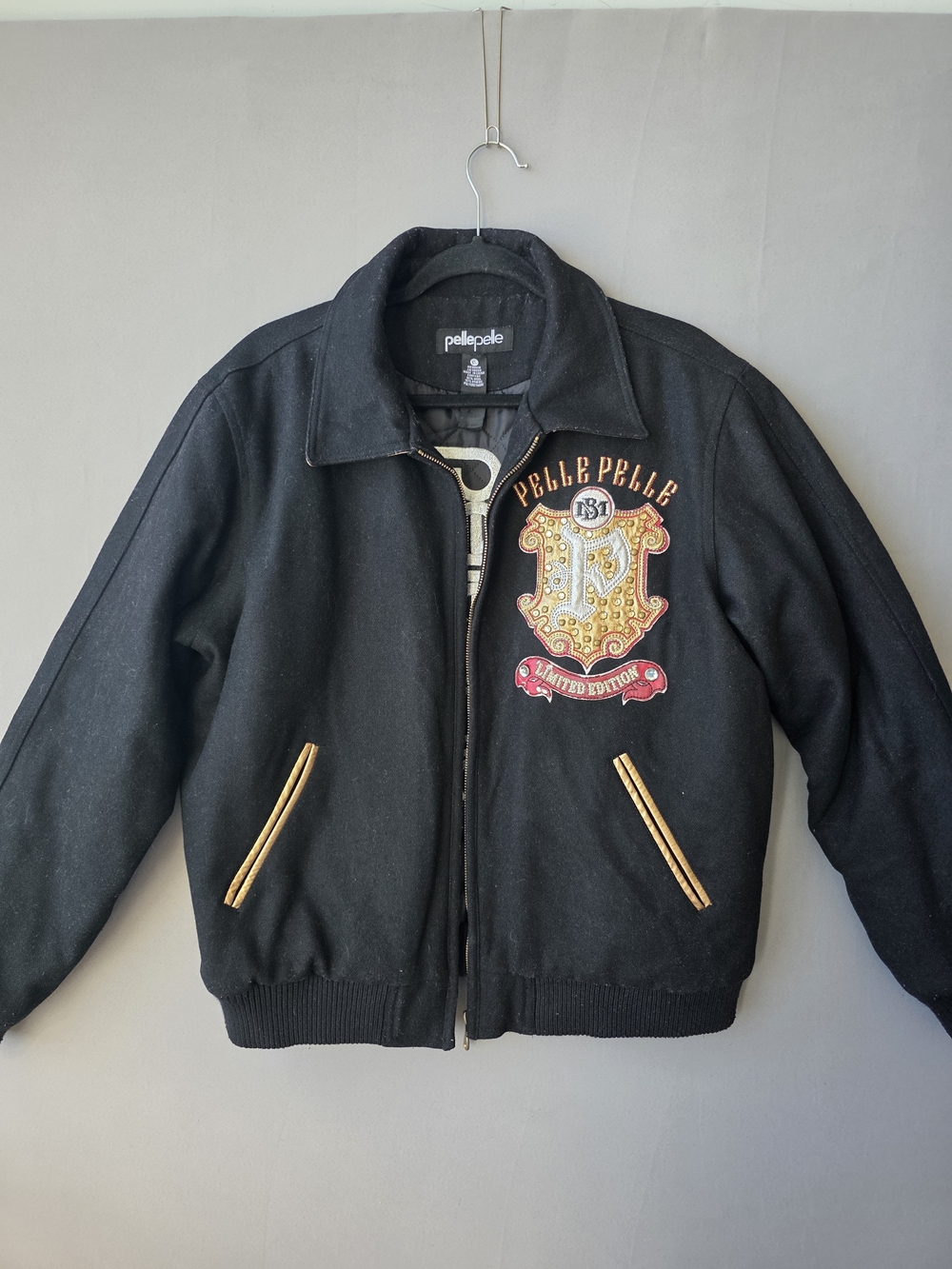 Pelle Pelle Limited Edition Wool Blend Jacket Men’s Black Gold Studded Hip Hop